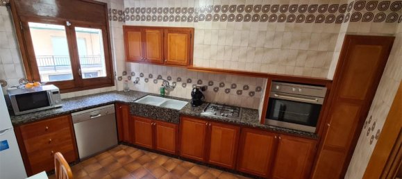 4 bedrooms Apartment in Vic, Spain No. 145247 4