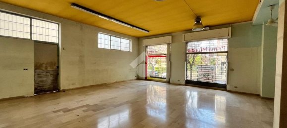 1-Zimmer Gewerbliche Immobilie in Aprilia, Italy, Nr. 47717 18