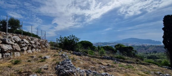 1779m² Land in Gaeta, Italy No. 87152 8