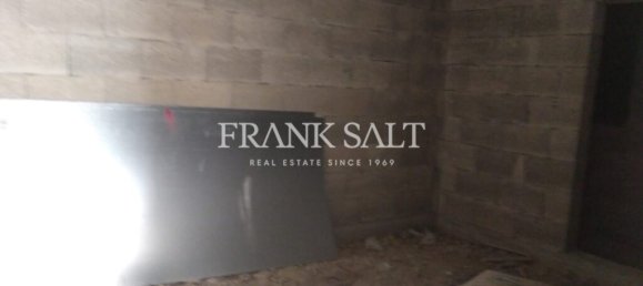 Laden in Zejtun, Malta, Nr. 12843 4