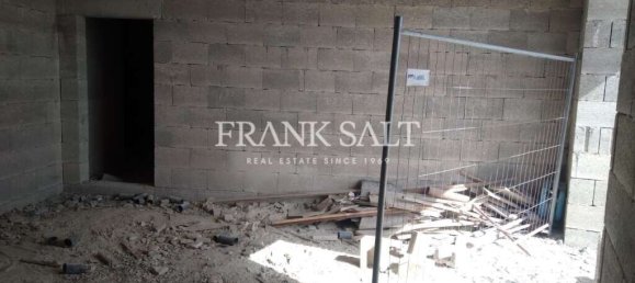 Laden in Zejtun, Malta, Nr. 12843 2