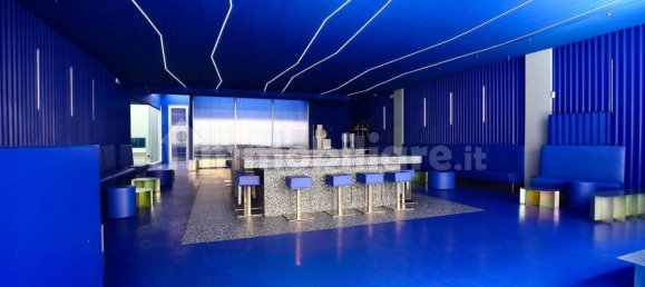 2 rooms Office in Milan, Italy No. 347554 7