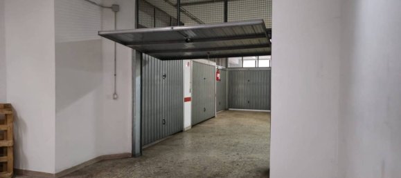28m² Garage in Rome, Italy No. 323058 13