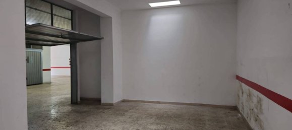 28m² Garage in Rome, Italy No. 323058 12