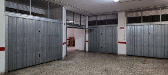 28m² Garage in Rome, Italy No. 323058 4