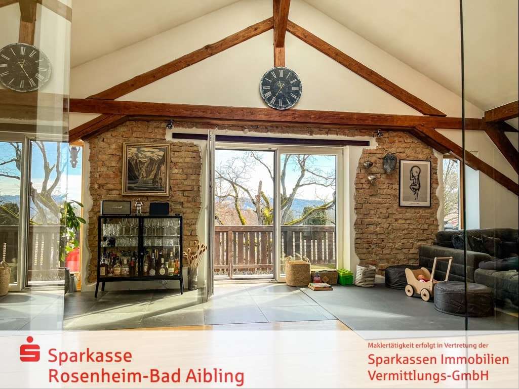 3 bedrooms Apartment in Rosenheim, Germany No. 211408