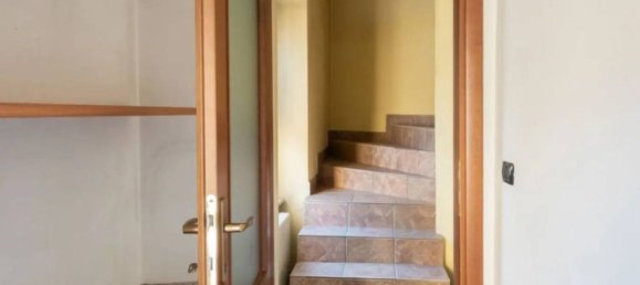 Дом с 5 комнатами в Аличе Кастелло, Италия № 111428 2