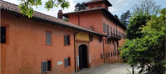 20 rooms Villa in Moncrivello, Italy No. 46536 5