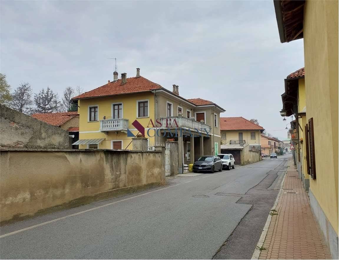 Edifício T4 em Trofarello, Italy N.º 58947