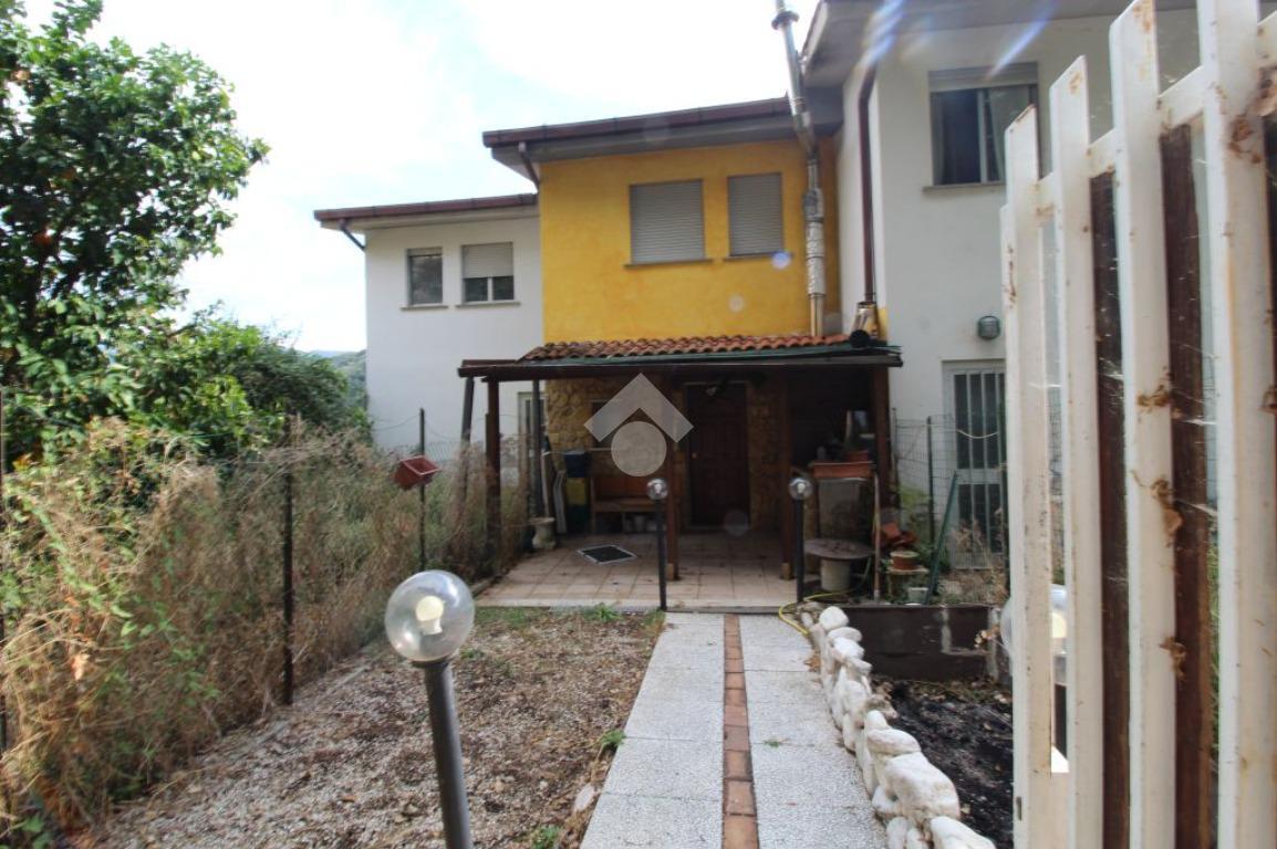 4-salle Appartement à Scandriglia, Italy No. 177332