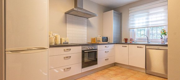 Adosado de 4 dormitorios en San Roque, Spain No. 158316 22