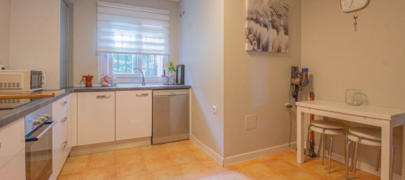 Adosado de 4 dormitorios en San Roque, Spain No. 158316 25