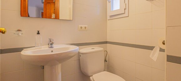 Adosado de 4 dormitorios en San Roque, Spain No. 158316 12