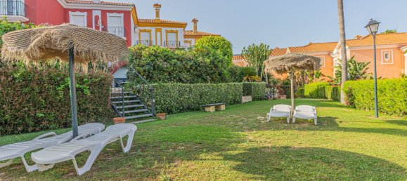 Adosado de 4 dormitorios en San Roque, Spain No. 158316 10