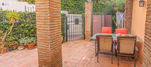 Adosado de 4 dormitorios en San Roque, Spain No. 158316 27