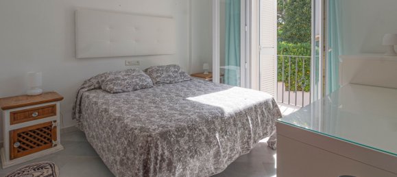 Adosado de 4 dormitorios en San Roque, Spain No. 158316 33