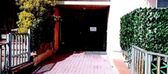 4 bedrooms Apartment in Umbertide, Italy No. 324435 6