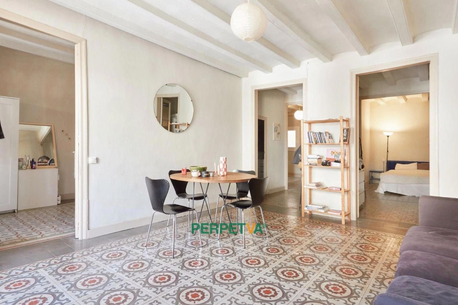 2 bedrooms Apartment in Ciutat Vella, Spain No. 114973