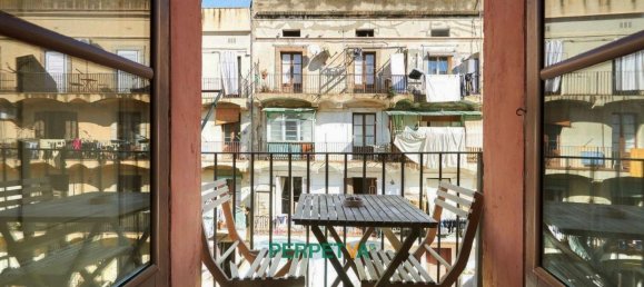 2 bedrooms Apartment in Ciutat Vella, Spain No. 114973 4