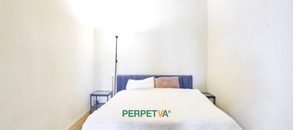 2 bedrooms Apartment in Ciutat Vella, Spain No. 114973 15