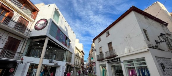 Propriedade comercial em Benidorm, Spain 597 m² N.º 365342 2