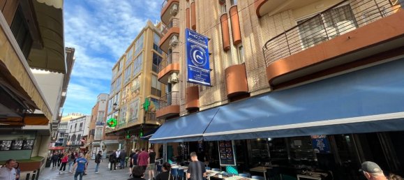 Propriedade comercial em Benidorm, Spain 597 m² N.º 365342 3