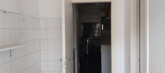 Gewerbliche Immobilie in Macherio, Italy 65m², Nr. 254666 8