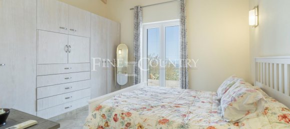 6 bedrooms Villa in Faro, Portugal No. 100015 14