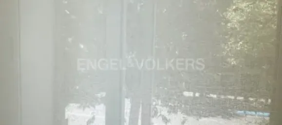 4 Schlafzimmer Wohnung in Cuatro Caminos, Spain, Nr. 185551 5