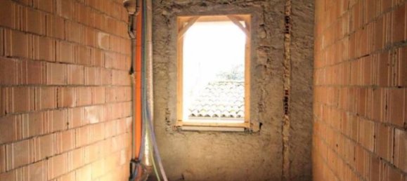 Apartamento de 3 divisões em Valsamoggia, Italy N.º 23560 12