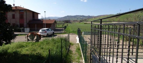 Apartamento de 3 divisões em Valsamoggia, Italy N.º 23560 3