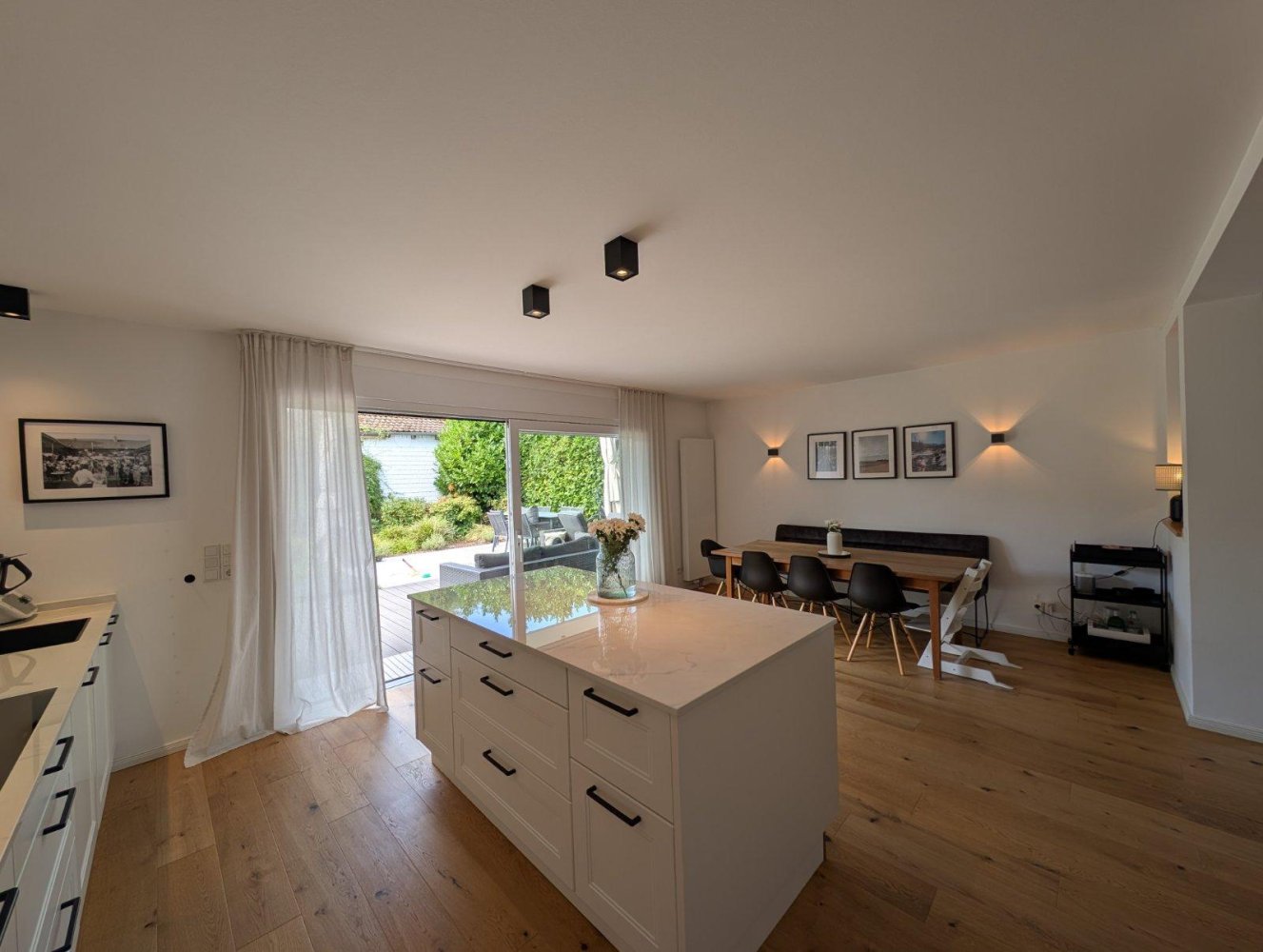 Дом с 3 спальнями в Бохум, Германия № 267649