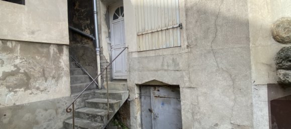 109m² Building in Dieulouard, France No. 64745 7