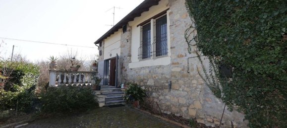 3 rooms House in Casina, Italy No. 94630 39