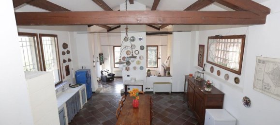 3 rooms House in Casina, Italy No. 94630 14