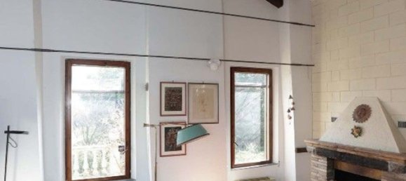 3 rooms House in Casina, Italy No. 94630 29