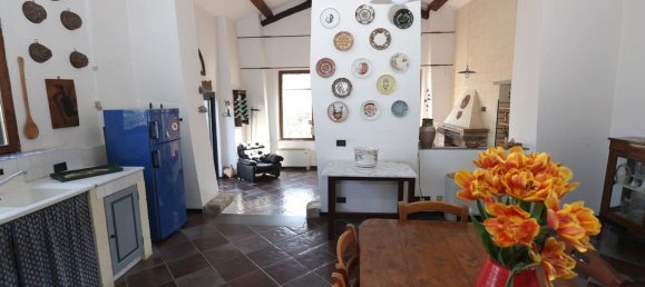 3 rooms House in Casina, Italy No. 94630 27