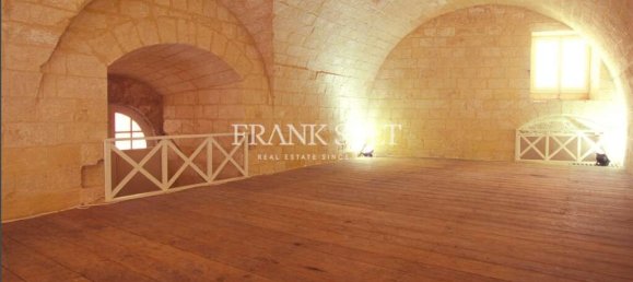 Büro in Birgu, Malta 492m², Nr. 11773 14