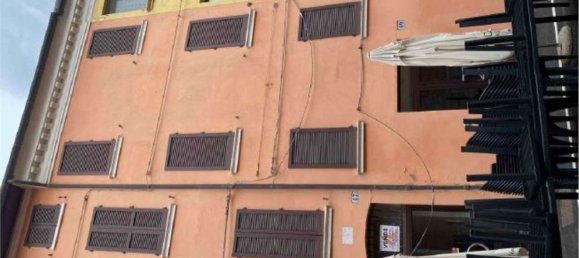 2 rooms Apartment in Ferrara, Italy No. 25058 12