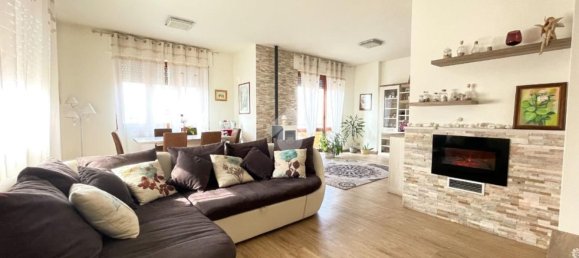 9-Zimmer Villa in Besano, Italy, Nr. 236101 8