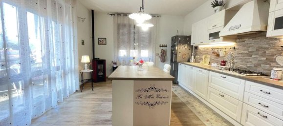 9-Zimmer Villa in Besano, Italy, Nr. 236101 10