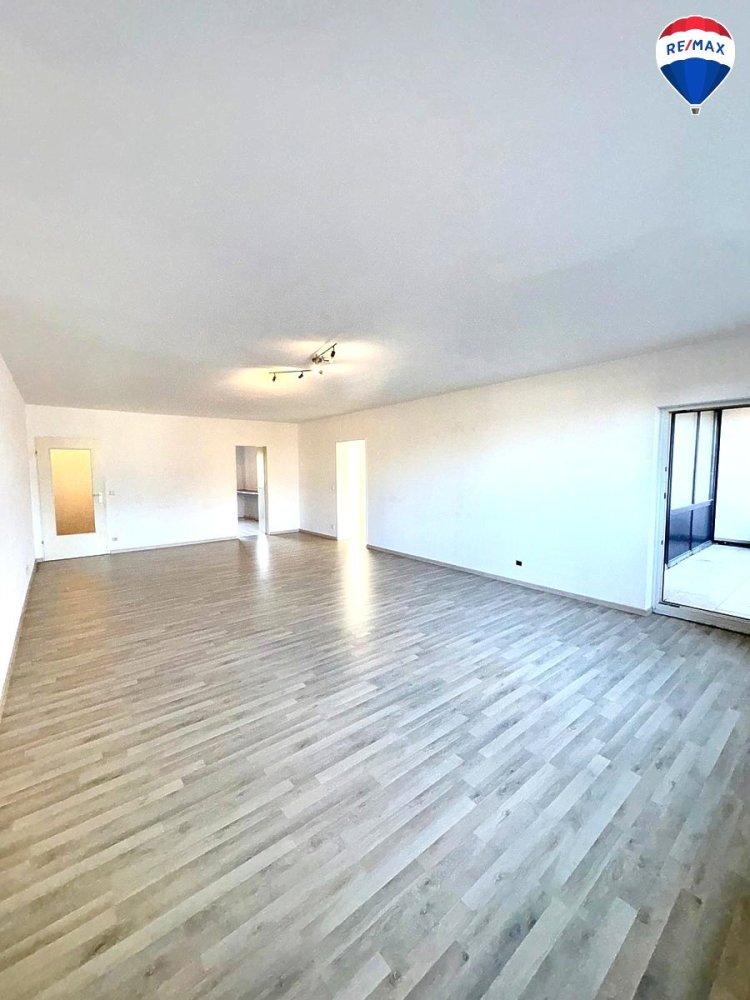 4 rooms Apartment in Herford, Germany No. 366308