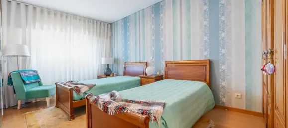 4 bedrooms Villa in Lisbon, Portugal No. 114542 33