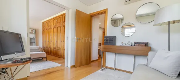 4 bedrooms Villa in Lisbon, Portugal No. 114542 36