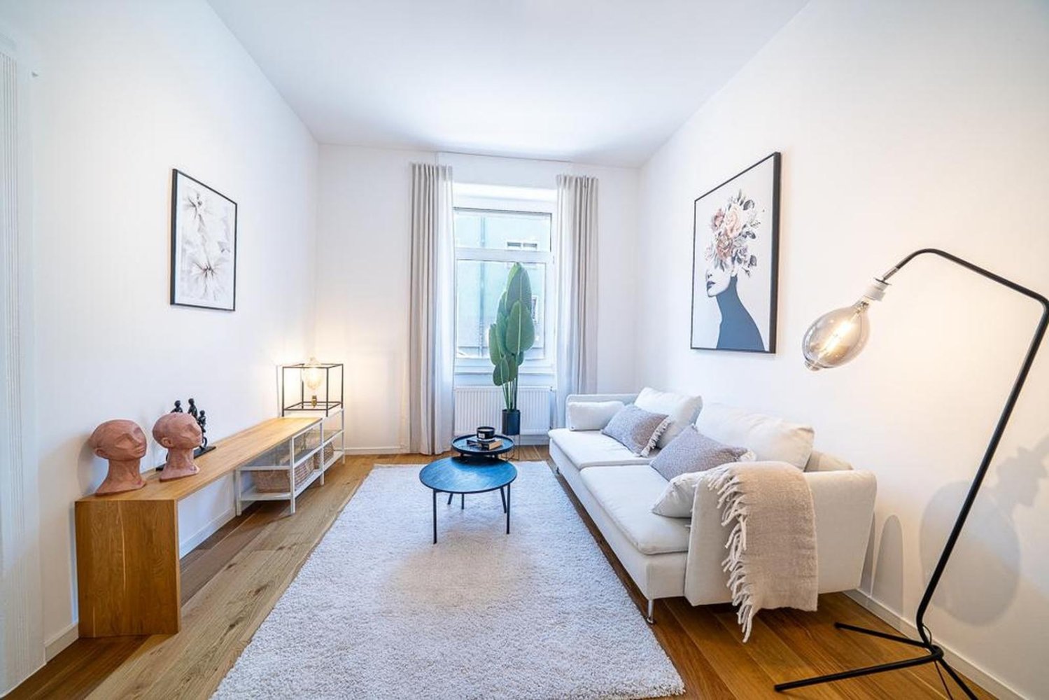 1 غرف نوم شقة في Frankfurt am Main, Germany رقم 320068