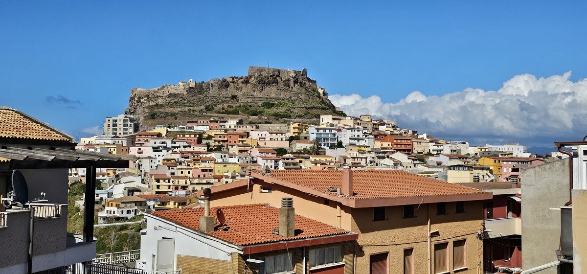 2 Schlafzimmer Penthouse in Castelsardo, Italy, Nr. 361739