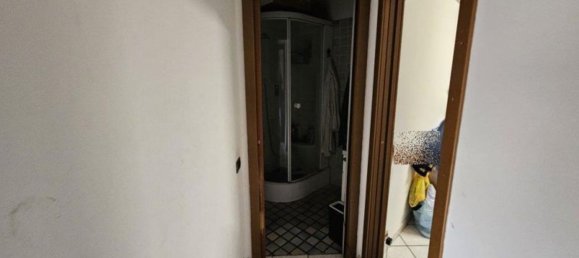 3-Zimmer Wohnung in Rome, Italy, Nr. 30749 8