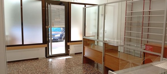 Imóvel comercial em Valladolid, Spain 68 m² N.º 80677 6