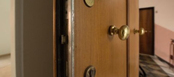 3 bedrooms Apartment in Genoa, Italy No. 99628 17