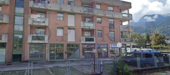 Gewerbliche Immobilie in Trento, Italy 57m², Nr. 112502 3